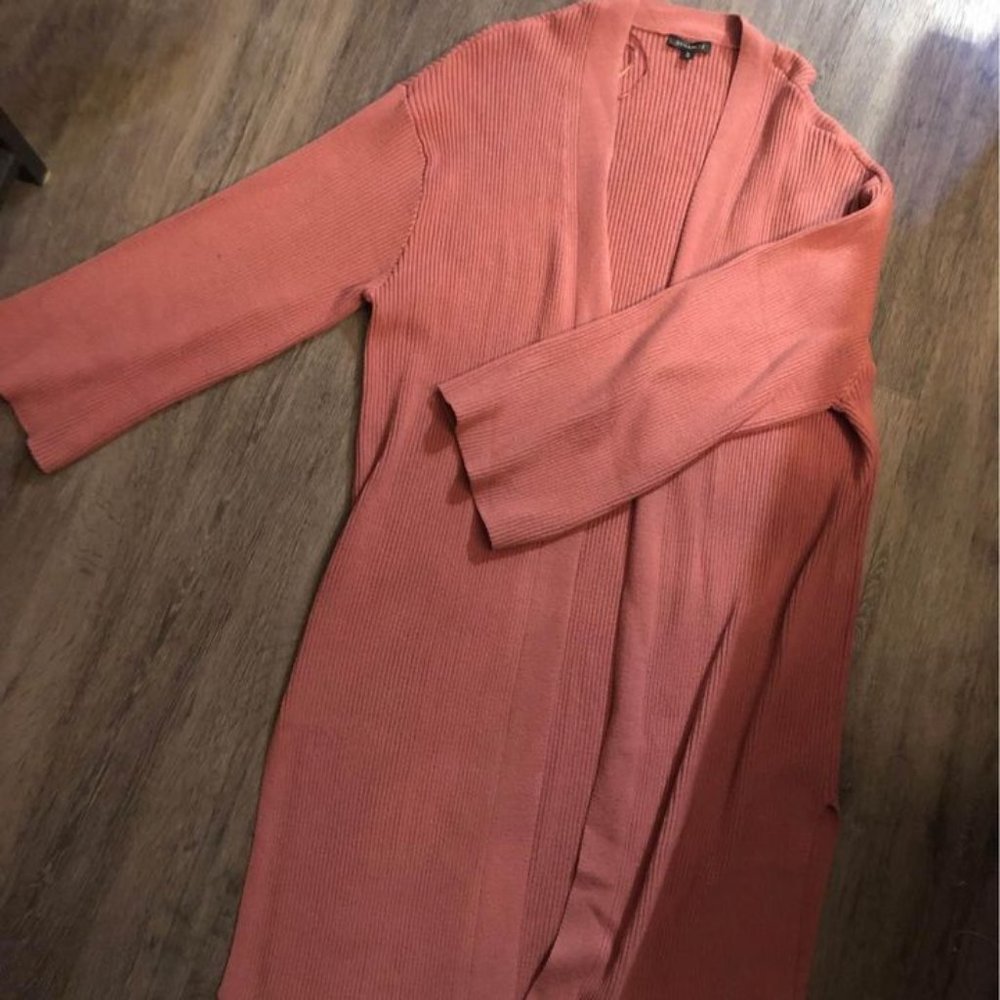 Dynamite pink knit kimono sweater/shawl